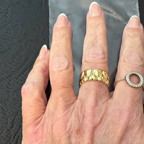 Gorjana Lou Heart Statement Ring Size 7 - Picture 2 of 8